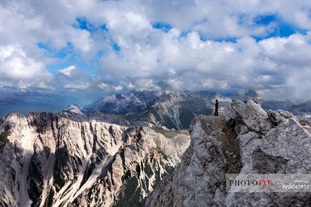 Croda del Becco or Seekofel peak, panorama towards the east, on background Tre Cime di Lavaredo peak, dolomites, South Tyrol, Italy, Europe  alla Croda del Becco, panorama verso est, sullo sfondo le Tre Cime di Lavaredo