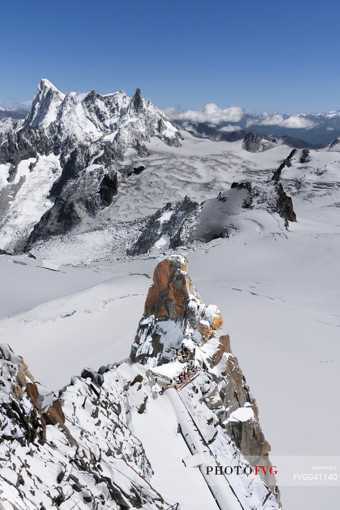 Aguille du Midi overlooking the Valle Blanche, in the background the Dent du Gant, Mont Blanc massif, Chamonix, Haute Savoie, France, Europe