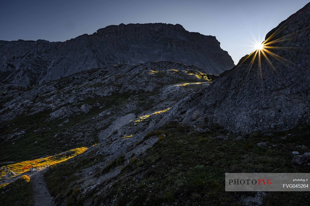 First lights of the day from the north side of the Settsass mount, Vaparola pass, Cortina d'Ampezzo, dolomites, Veneto, Italy, Europe