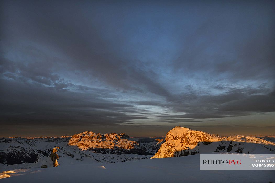 The Sella mount at sunrise fromt the Lagazuoi peak, dolomites, Cortina d'Ampezzo, Veneto, Italy, Europe