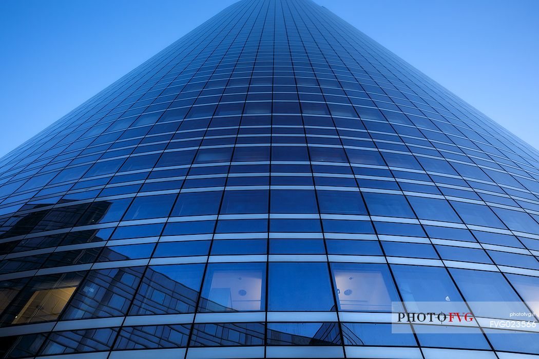 The Socit Gnrale twin towers .Tours Chassagne et Alicante, Cours Valmy. La Defense Paris, France