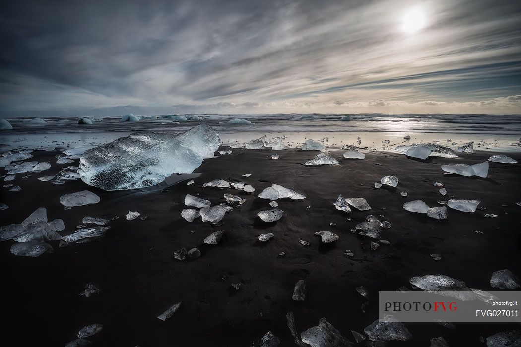 Ice block from Vatnajkull glacier on the beach, Jkulsrln, Iceland