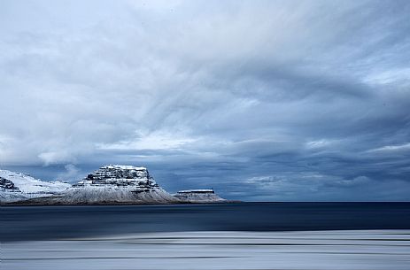 An Icelandic coastline, Londrangar, Iceland