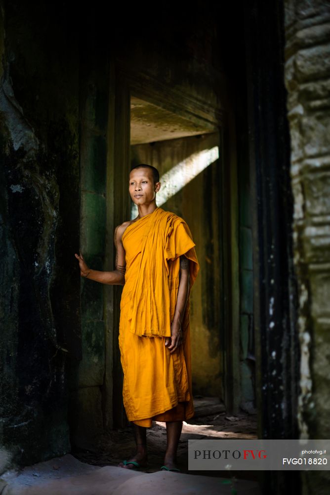 Buddhist monk at Preah Palilay temple