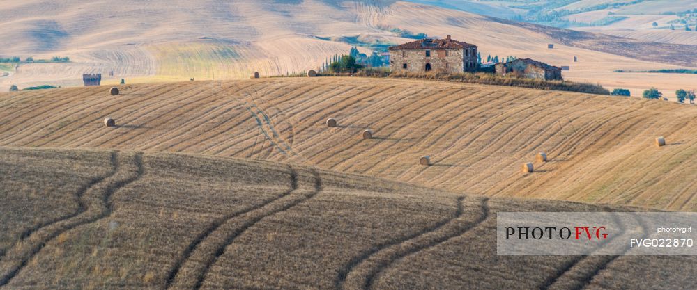 Country street in Orcia valley, Tuscany, Italy