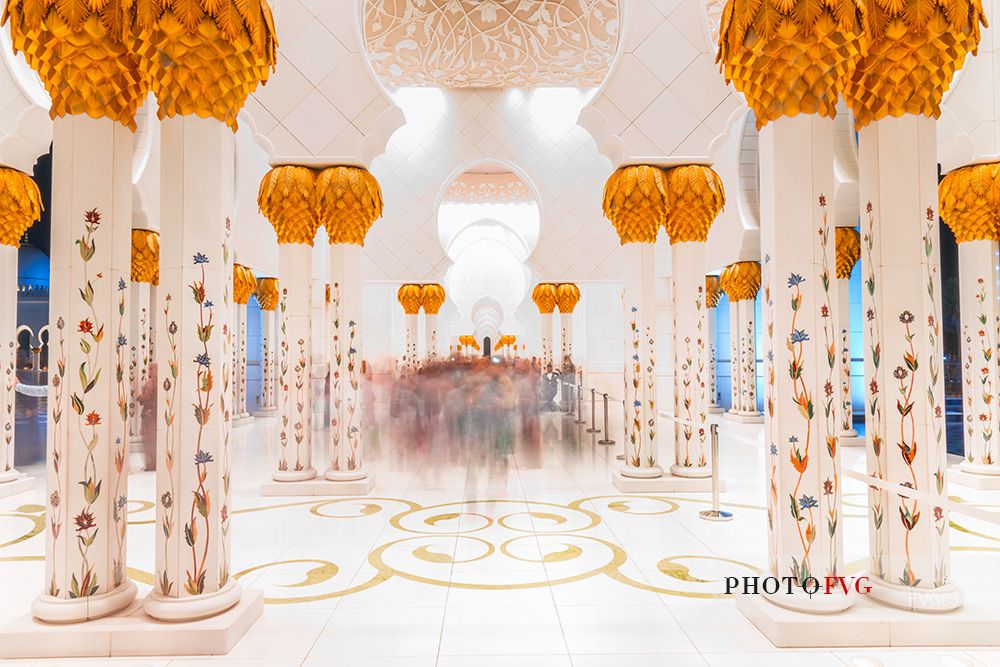 Detail of Sheikh Zayed Grand Mosque in Abu Dhabi by night, Emirate of Abu Dhabi, United Arab Emirates, UAE