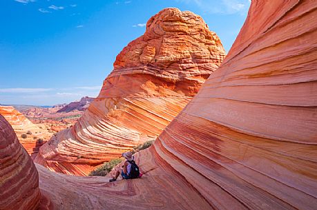 Girl sitting at The Wave, Arizona-Utha