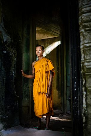 Buddhist monk at Preah Palilay temple