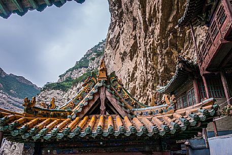 Detail of ancient hanging temple near Datong, Heng Shan mount, Shanxi, China