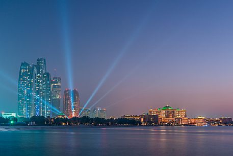 Night view of Etihad Towers, Bab al Qasr and Kempinski Emirates Palace Hotels on the Corniche in the City of Abu Dhabi, Emirate of Abu Dhabi, United Arab Emirates, UAE
