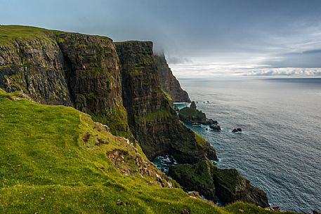 Skuvanes scenic viewpoint, Eggjarnar, Suuroy Island, Faeroe Islands, Denmark