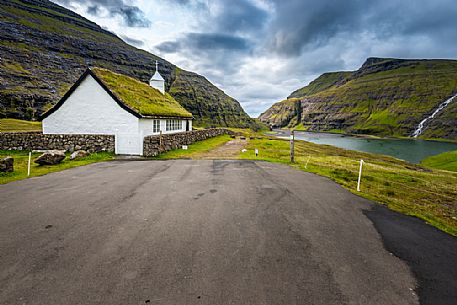 Tyical church at Saksun, Streymoy island, Faeroe islands, Denmark, Europe