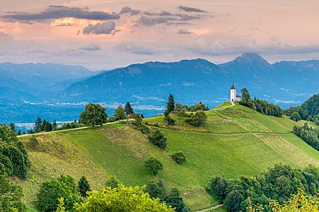 Saints Primus and Felician Church near Jamnik and Kroper with Storzic mountain in the background, Kranj, Upper Carniola, Slovenia, Europe