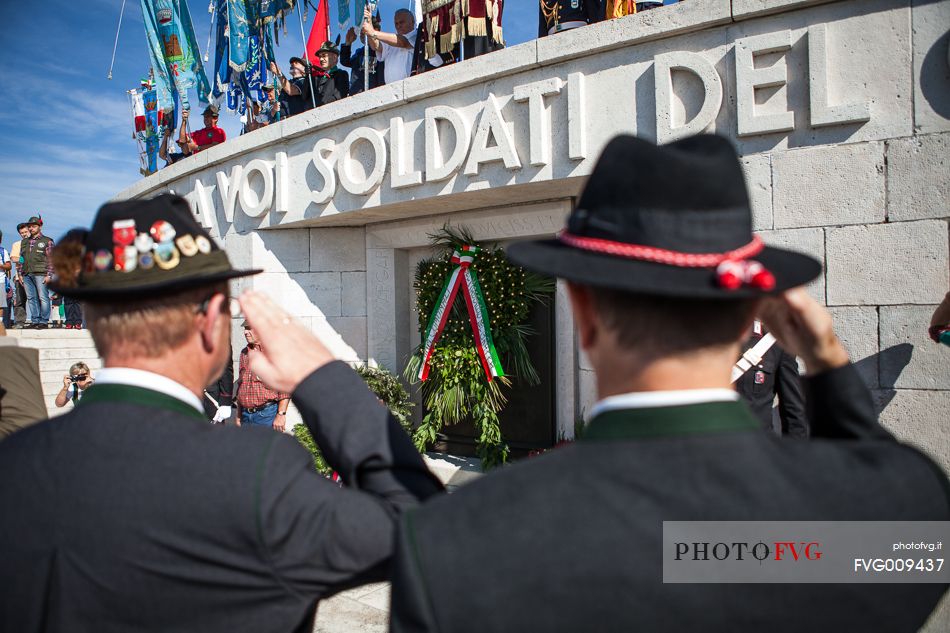 Salute to the fallen of Cima Grappa during the historic ceremony