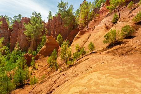 The ochre quarries of Roussillon