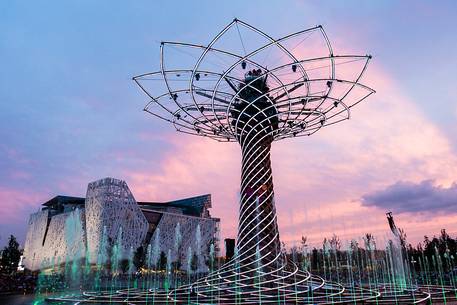 Tree of life show, Milan Universal Exposition 2015, Expo Milano 2015, architect Marco Balich