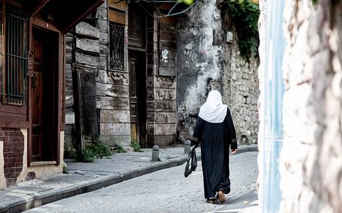 Woman in the streets of Istanbul