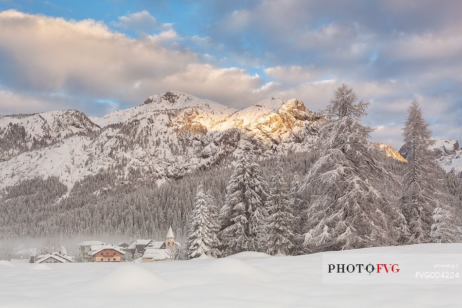 Winter sunrise in Sappada