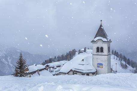 Monte Lussari, Alpi Giulie, winter