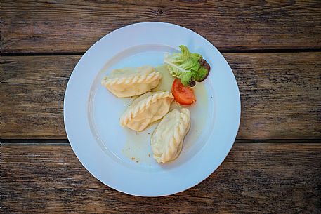 Krntner Ksnudel, traditional carinthian dumpling, Bad Kleinkirchheim, Carinthia, 