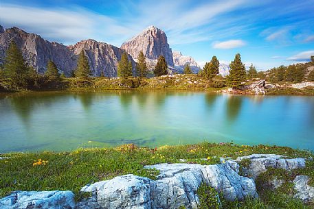 Lago di Limides lake towards Tofana di Rozes, Falzarego pass, Cortina d'Ampezzo, dolomites, Veneto, Italy, Europe

