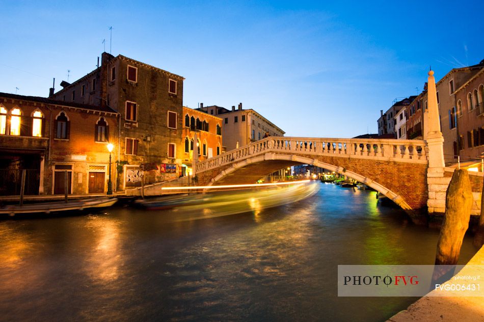 Bridge of the Pinnacles or delle Guglie bridge in Venice, Italy, Europe