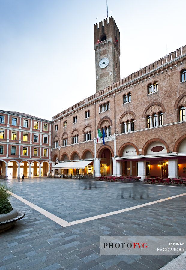 The Palazzo del Podesta and the Civic Tower in Piazza dei Signori, the main square of Treviso, Veneto, Italy, Europe