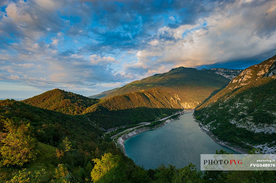 The artificial lake of Ravedis in the territory of Montereale Valcellina in the province of Pordenone. In the background, Mount Pala D'Altei. Italy