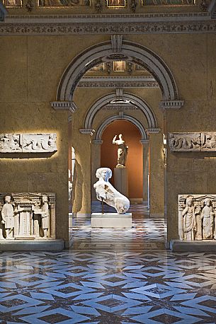 The salon dedicated to ancient Roman art in of The Kunsthistorisches Museum in Vienna, Austria