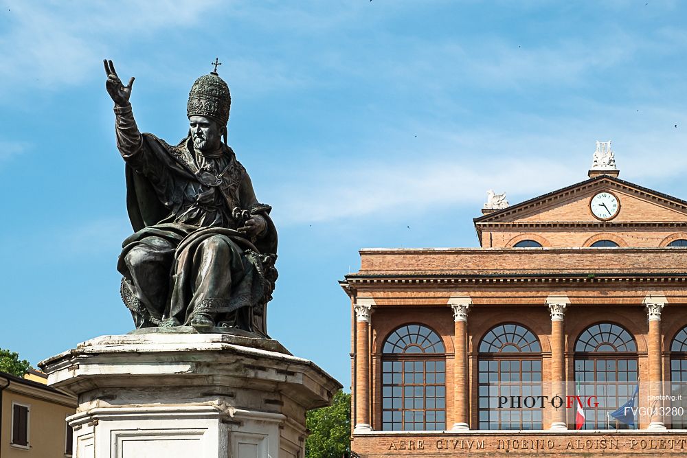 Statue of Pope Paolo V in front of Amintore Galli theater in Piazza Cavour, Rimini, Emilia Romagna, Italy, Europe