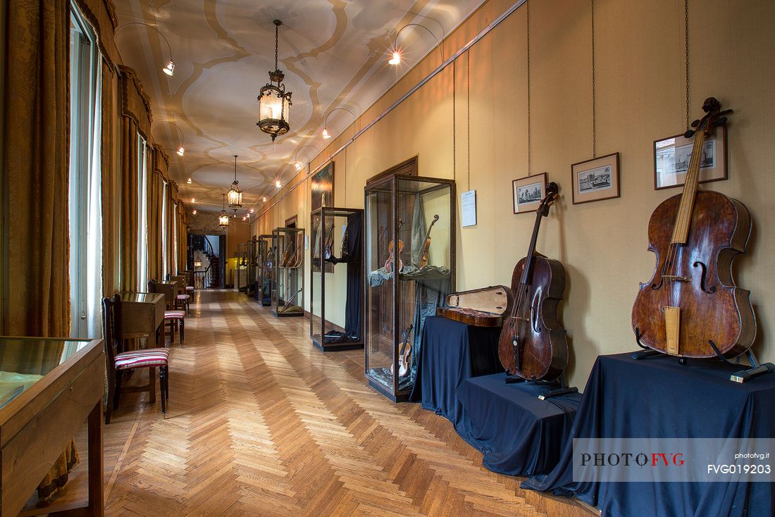The gallery, one of the most beautiful rooms of the castle of Duino, enriched by antique violins belonging to Professor Vasquez (University of Vienna)