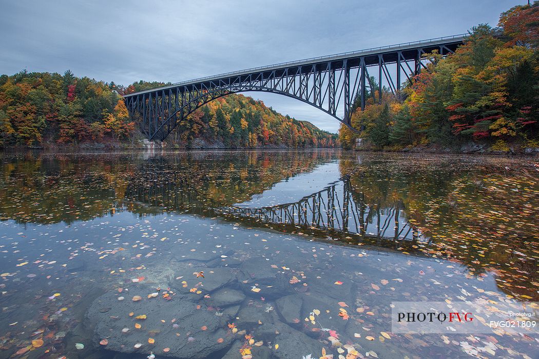 The French King Bridge over the Connecticut river is a popular spot on the Mohawk Trail in Massachusetts, USA