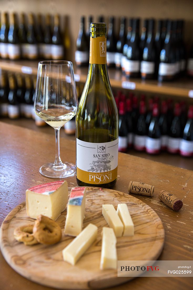 Cheese platter and wine of the Cantina Pisoni cellar, Valley of Lakes, Valle dei Laghi,Trentino, Italy