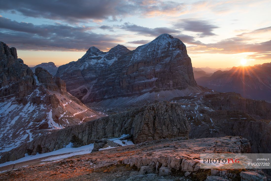 Tofana di Rozes mount at dawn, Dolomites, Cortina d'Ampezzo, Italy