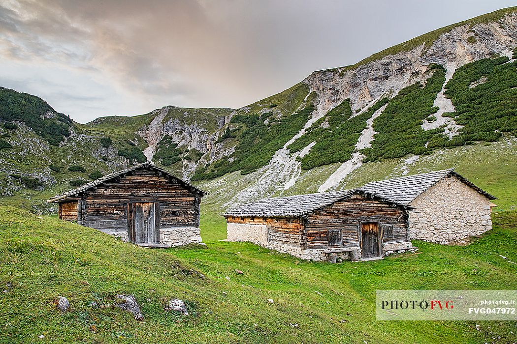 Huts along path leading to the Colli Alti Hut, Pusteria Valley, dolomites, Trentino Alto Adige, Italy, Europe