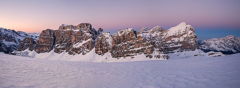 The group of Fanis and Tofane during a winter sunset