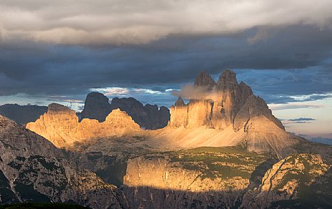 Tre cime of Lavaredo views from Mount Specie just before the storm
