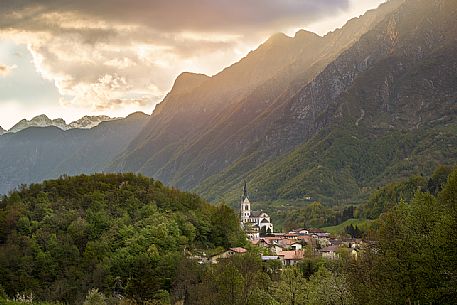 The village of Dresenza, a settlement of the Slovenian town of Caporetto, in the upper valley of the Soca or Isonzo river, Slovenia, Europe
