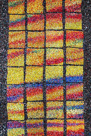 Work in the Mosaic School of Friuli. It is active in Spilimbergo (PN) from 1922; it represents a point of reference for important mosaic works in Friuli, in Italy and in the World Work in the Mosaic School of Friuli. It is active in Spilimbergo (PN) from 1922; it represents a point of reference for important mosaic works in Friuli, in Italy and in the World