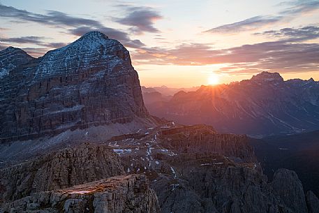 Tofana di Rozes mount at dawn, Dolomites, Cortina d'Ampezzo, Italy