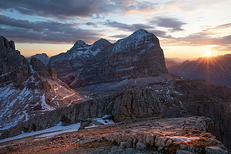 Tofana di Rozes mount at dawn, Dolomites, Cortina d'Ampezzo, Italy