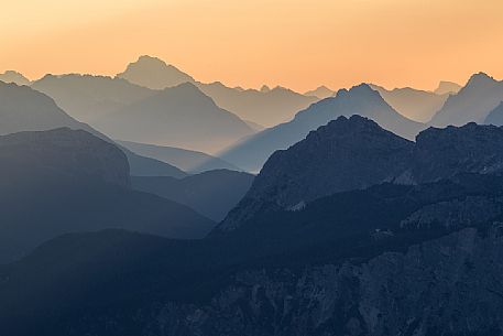 Silhouette of peaks at dawn photographed from the Lagazuoi refuge, Dolomites, Cortina d'Ampezzo, Italy Silhouette of peaks at dawn photographed from the Lagazuoi refuge, Dolomites, Cortina d'Ampezzo, Italy