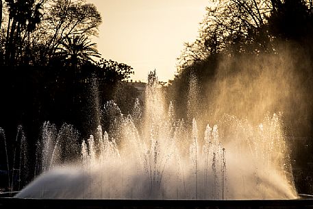 The fountain in the Plaza De Espana, Seville, Spagna, Europa