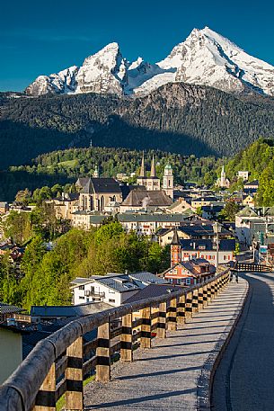 The village of Berchtesgaden located in the Baviera's Land, famous for holiday and spa resort, in the background the Watzmann Mountain, Bayern, Germany, Europe