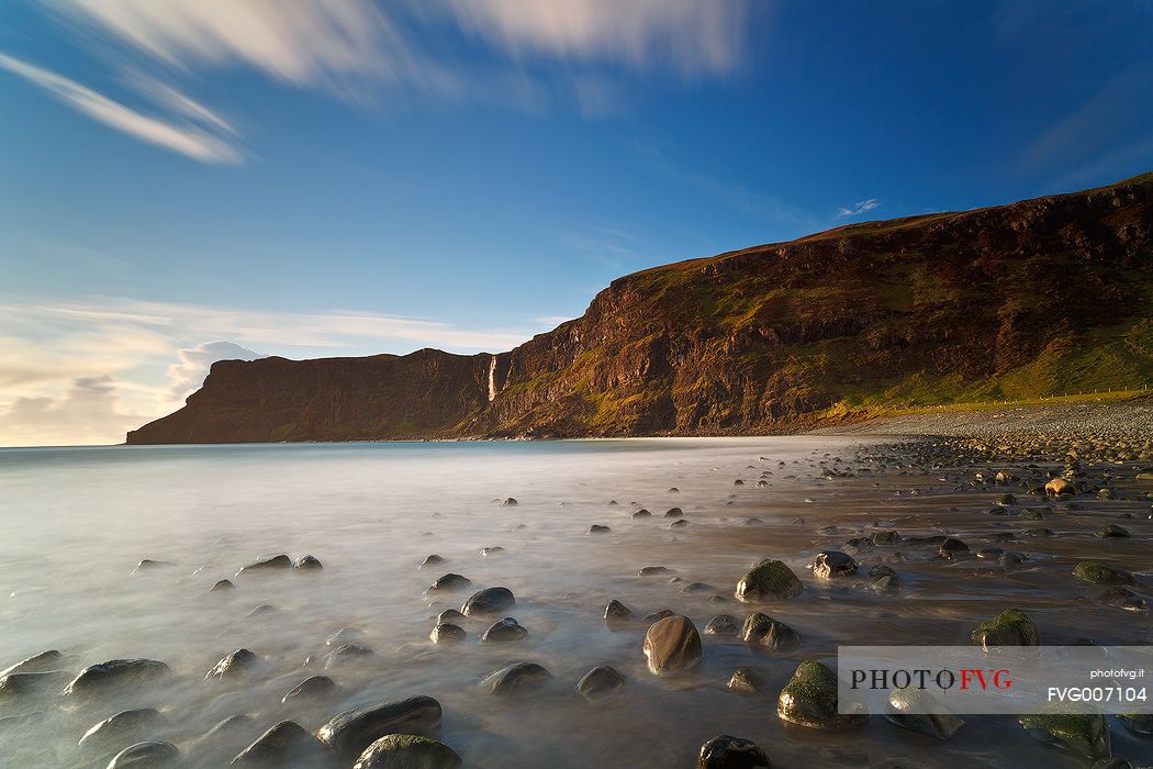 Long time exposure at Talisker Bay at late afternoon when the tide was growing