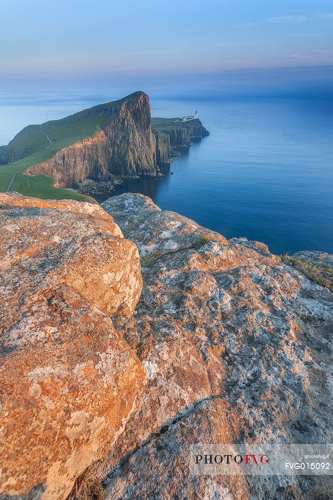 The view of Neist point lighthouse from the vertiginous cliffs 