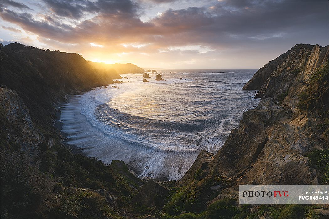 Playa del Silencio at sunset, Cudillero, Asturias, Spain, Europe