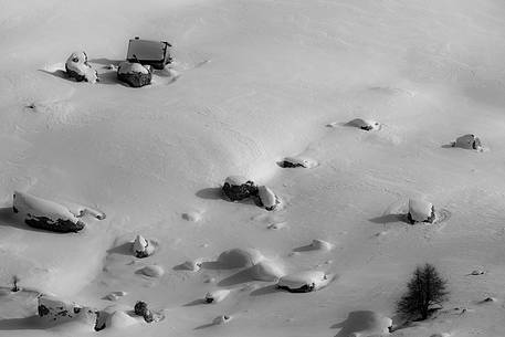 Alpine panorama of snowy canazei