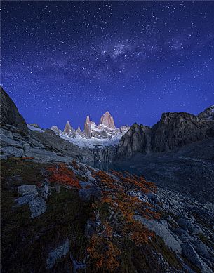 Milkyway over Fitz Roy, El Chalten, Los Glaciares National Park, Santa Cruz, Patagonia, Argentina