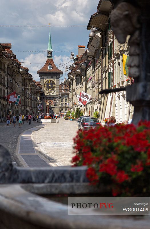 Kramgasse street in the old city of Bern and in the background the Clock tower or Zytglogge clock, Unesco World Heritage, Switzerland, Europe